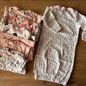 Lot of 6 Gerber Sleeper Gowns